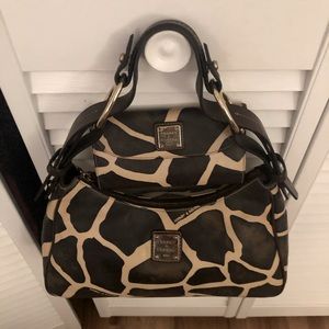 Dooney & Bourke Giraffe Print Handbag Purse with Matching Wallet